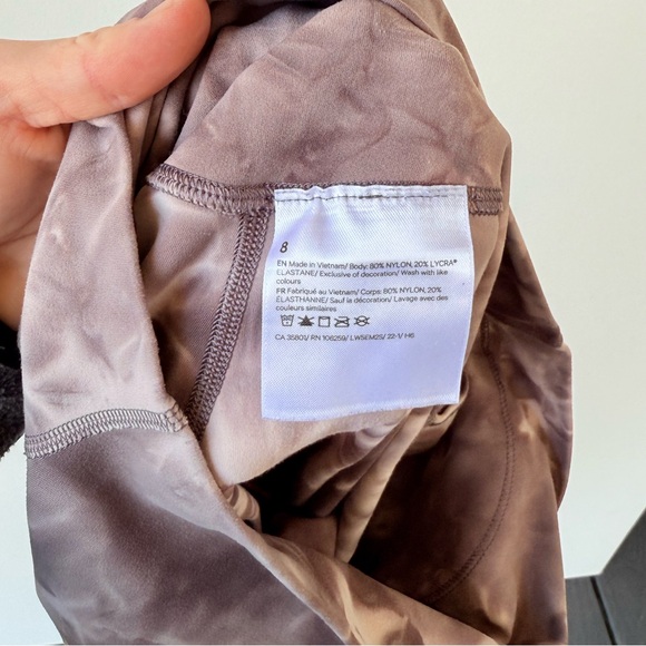 Lululemon Align Super-High-Rise Pant 28" Diamond Dye Bery Lunar Rock size 8 - Picture 4 of 5